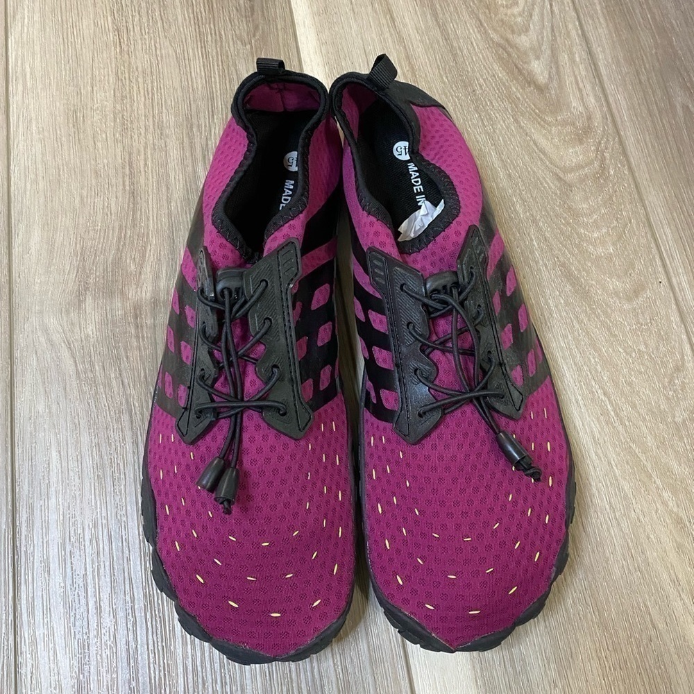 *Brand New Water Shoes